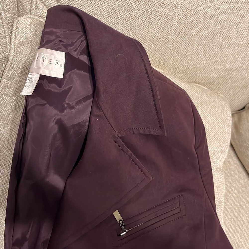 DONCASTER. Jacket,Burgundy - Picture 11 of 11